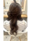 ハーフアップ