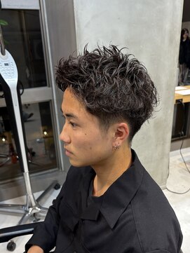 エリマ 調布(elima) 調布メンズカットアップバングスパイキーショートショートパーマ
