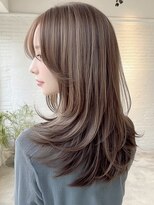 トーン 上大岡(tone.) ミディアムレイヤー*レイヤーカット*髪質改善 *透明感ベージュ*