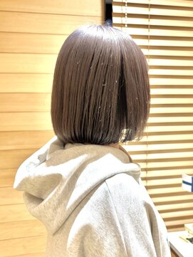 オーガニックエコ 川越(organic+eco) 20代30代★アンブレラカラー×ミニボブで小顔見せ◎