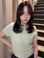 ニューヨークニューヨーク 三宮店(NYNY) レイヤーカット/センターパート/パープルカラー
