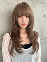 エイチ ウルフカット 大阪梅田(811)&nbsp;ベリーショートグレージュインナーカラーくびれボブミディアム