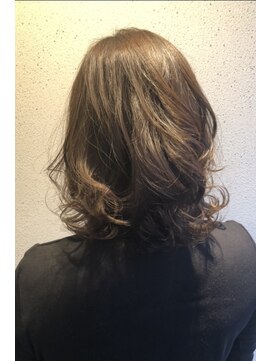 サンクチュアリー ウィズ コネクト(Sanctuary with connect) クセもふんわりルーズにこなれ感◎20代30代40代50代