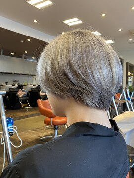 アヴァンス 北花田店(AVANCE) 【#シルバーグレー】×メンズダブルカラー