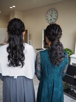 アペル(APPEL)&nbsp;ハーフアップとローポニー♪　【岡山/岡山駅】