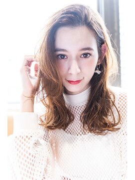 アルテ(ARTE) 【ARTE表参道/青山】ロングレイヤー×透明感ベージュ