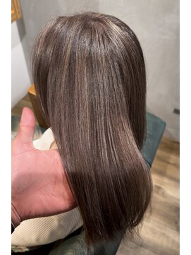 ハロー(Hollow) 【40代から始める白髪ぼかし/脱白髪染め】石橋/池田/箕面