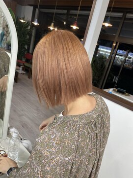 ラテ ヘア リリィ(latte hair lily) 大人可愛い/ぷつっとボブ