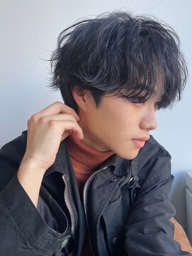 ツーダブルバイフィフス 茶屋町店(WW.. by fifth) センターパートメンズマッシュパーマニュアンスパーマ刈り上げ