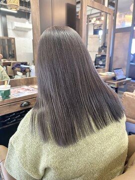 ベレッタ 松井山手店(veretta.) ペールグレージュ【小野山 香苗】