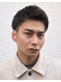 アップバングツーブロック束感ショート