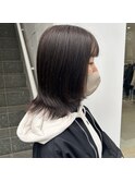 オリーブブラウンのロングボブ