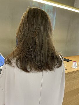 ローレン(LOREN) 透明感髪質改善ベージュダブルカラーミルクティーグレージュ