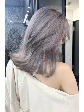 リア 大阪梅田(Ria) ～グレーアッシュ～　【Ria 大阪 梅田】