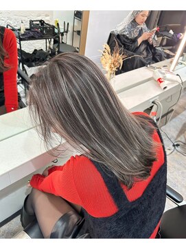 ブレンド 渋谷(BLend) ハイライトブルージュマチルダボブインナーグレージュ