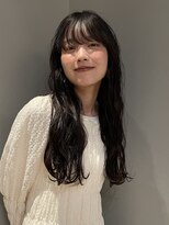 テテ ニコ(tete nico)&nbsp;ロングウェーブ/艶髪/地毛風/ニュアンスパーマ/前髪/レイヤー