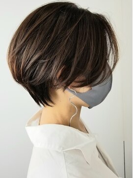 フルショウ 苦楽園店(FURUSHO) 細めハイライト小顔マッシュボブ大人ボブ白髪ぼかし