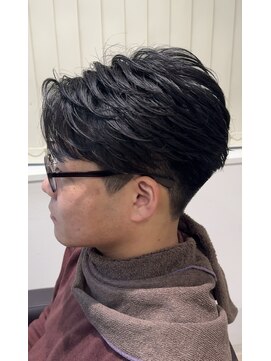 エクシア 西梅田店(EXCIA) フェザーショート