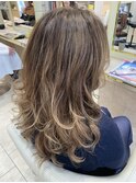 白髪ぼかし脱白髪染め似合わせロングレイヤー40代50代60代