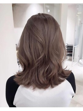 ムード(MOOD,) 暗めカラー/グランマッシュ[レイヤーカット/髪質改善/銀座]