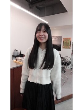 エヴリィ(every) ストレートロング/髪質改善縮毛矯正/20代