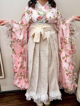 ヘアセットアップス(UP's) 卒業式『袴着付け+ヘアセット』☆個性的な着物&袴で可愛い