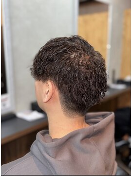 アソビー 近鉄八尾(Asobee) 強めツイストスパイラルパーマ