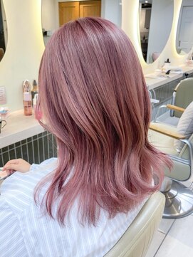 テトラ バイ ネオリーブ 横浜西口店(tetra by neolive) くすみピンクミディアム髪質改善ブリーチハイトーン