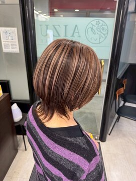 アイズ 本厚木(AIZU) アンブレラカラー ピンクベージュ ウルフ