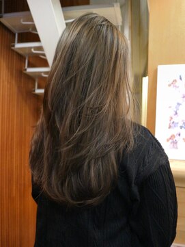 ビュートリアム 鎌倉小町(BEAUTRIUM) レイヤーカット/透明感カラー/BEAUTRIUM鎌倉小町 長嶺舞唯