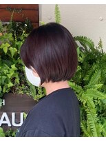 スクエアウーノ 博多(SQUARE*UNO HAKATA) 襟足ちょこん♪艶感ショートボブ