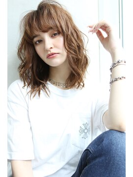 ブラン 梅田(Blanc) 【Blanc/梅田】スパイラル/無造作カール/くびれセミディ 1