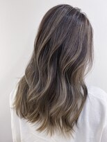 ジゼル(gisele)&nbsp;（小山）skip over