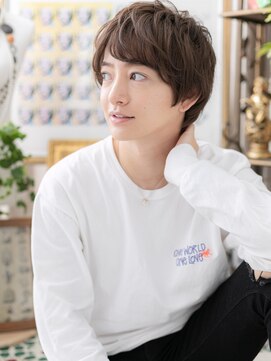 カバーヘア ブリス 戸田公園西口店(COVER HAIR bliss) マット質感で優し気サイドパートショートc5戸田公園20代30代40代