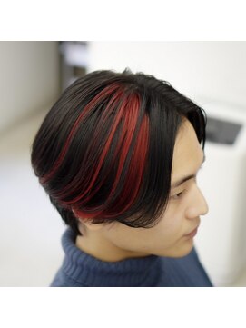 ヘアーズアウル(hair`s OWL) 黒赤ハイライト