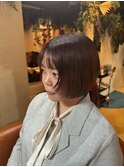 顔周りレイヤーショートボブ