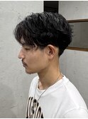 センターパート　ナチュラルパーマ