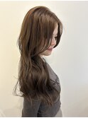 柔らかベージュと韓国風レイヤー
