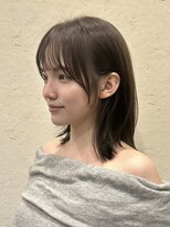 ユニコ(unico)&nbsp;韓国風/レイヤー/小顔/前髪カット/髪質改善/グレージュ/透明感