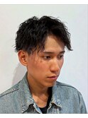 横浜縦落ちツイストスパイラルパーマメンズパーマセンターパート