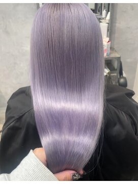 ミミー(mimiiy) ペールラベンダー/梅田ハイトーンカラー/中崎町