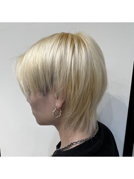 シェルフィ アピタ長久手店 抜きっぱなしブロンド