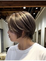 リフル 八王子(RIFULL)&nbsp;ハイライト　バレイヤージュ　ショート　レイヤー　髪質改善