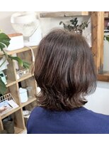 キューファイブアールイー(95RE)&nbsp;ふんわり感が優しい大人の外ハネくびれボブ！