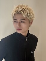 アリエッタ アザブ(ARIETTA AZABU)&nbsp;【arietta二瓶】金髪×スパイキーショーの