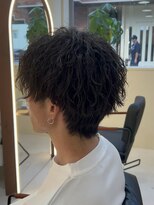 ラ ポルト ドゥ サワ(La Porte de SAWA) 緩め縦落ちツイストスパイラルパーマ