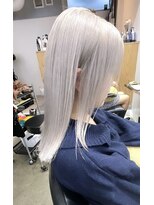 アルボ バイ ミラ 心斎橋(ARVO by MILA)&nbsp;心斎橋/ブリーチ/ケアブリーチ/レイヤーカット/ホワイト