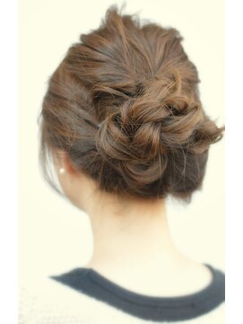 ヘアーサロンデフォーエバールークス(hairsalon de Forever Lux) Forever Lux ＃大人上品ゆるアップ