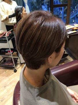 トティア 梅田(Totia) 『大人気Totia梅田』×『外国人風カラー×ショートスタイル』