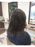 外国人風ブルーサファイアカラー